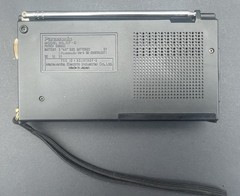 Vintage Panasonic RF-9 FM MW SW1-7 9 Band Receiver Compact Radio With Case Japan