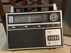 SEARS #266 24300 700 MULTI-BAND PORTABLE AC/DC RADIO VINTAGE AM/FM/CB/TV/AIR/WB