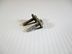 Zenith H500 Trans-Oceanic Radio Chassis Hold Down Screws Parts