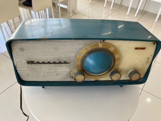 Rare General 5M590 Vacuum Tube Radio Antique Home Appliance Vintage Retro Emo In