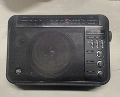GENERAL ELECTRIC Super Radio Am/Pm Long Range Hi Performance Tested (7-2887A)