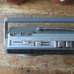 Vintage Sears Roebuck SR-3000 Series 80&rsquo;s Silver Mini Stereo Cassette Boombox