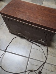 Vintage 1950&rsquo;S Zenith tube wood table Radio Long Distance AM/FM Model K731 Works