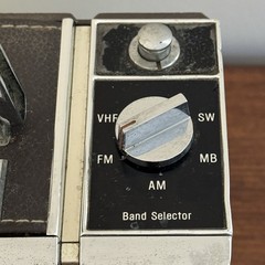 Westinghouse Portable Radio 15 Transistor Model RPM5020A AM/FM, SW SW1 SW2