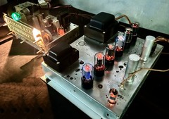 Magnavox AMP-142AA 6V6 Tube Amp & CR718DC Tuner from 292C Console