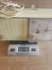 RCA Victor RDD19Z Clock Tube Radio AM 1950s Pale Yellow Parts Repair Vintage USA