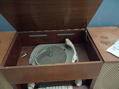 Grundig Majestic Stereo Console