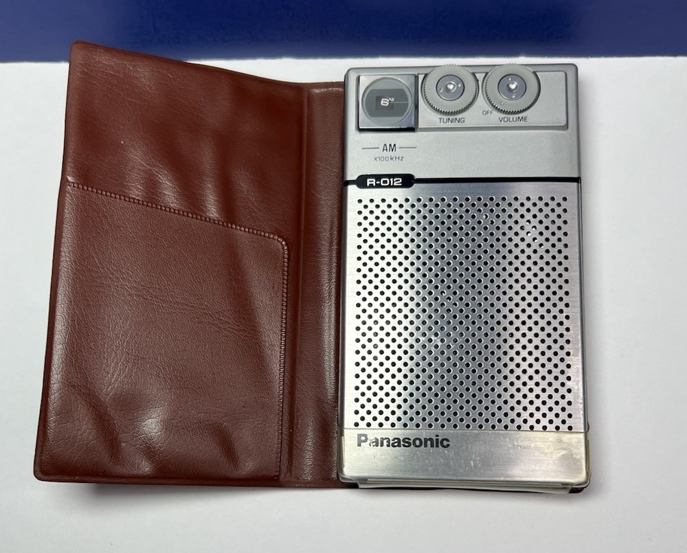 Vintage Panasonic R-012 AM X100kHz Transistor Radio w/ Original Case – Working