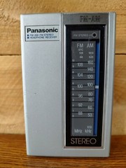 Panasonic Portable AM/FM Stereo Radio RF-444 Retro Works Original Headphones VTG