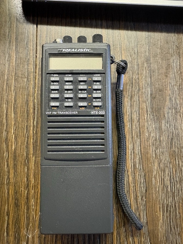 Realistic HTX-202 2 Meter VHF FM Handheld Ham Radio Transceiver HTX202