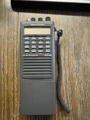 Realistic HTX-202 2 Meter VHF FM Handheld Ham Radio Transceiver HTX202