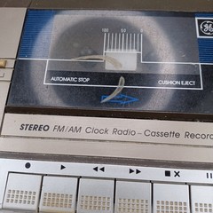Vintage GE Alarm Clock Radio AM/FM Cassette Recorder Digital Model 7-4965A Works