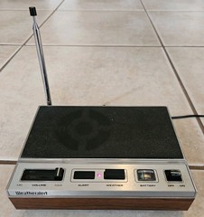 WEATHERALERT TA-25NOAA WEATHER BROADCASTS 1970S VINTAGE TESTED WORKS W/ AC! R81