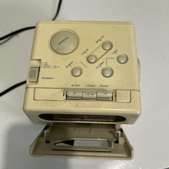 Vintage Lloyds CR201 AM/FM Clock Radio Cassette Player Cube *WORKS*