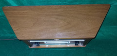 Vintage Magnavox Model OFM-022 AM-FM Tube Radio Dual Speaker with Walnut Case