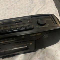 SOUNDDESIGN Cassette Player AM FM Stereo Radio Boombox 4749BLK