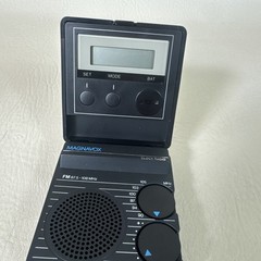 Magnavox Mini Travel Clock Radio D1858/47 4.5V Hong Kong