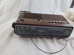 Vintage CONIC CR-123C Hong Kong Flip Clock AM FM Radio SEE Pictures