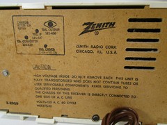 VINTAGE ZENITH MODEL Z265W AM SOLID STATE RADIO ALARM CLOCK RETRO