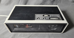 Vintage Audition Flip Clock AM-FM Radio Model 1288-8 With Box/Papers (READ)