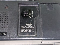 Vintage Randix QCR-18S Portable Radio & Alarm Clock (ZD)