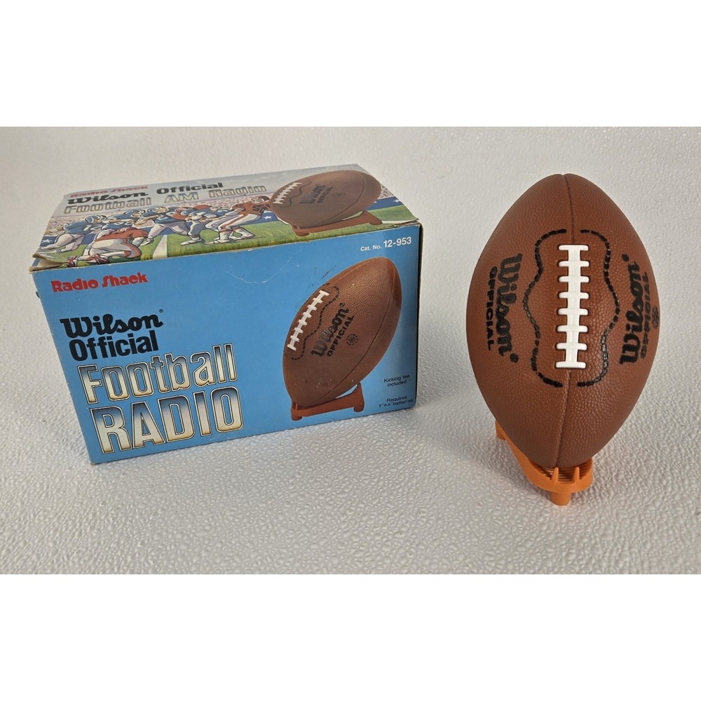 VINTAGE RADIO SHACK WILSON OFFICIAL FOOTBALL NOVELTY AM RADIO New In Box