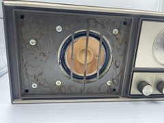 Vintage KLH Model Twenty-One FM Table Radio Missing Speaker Grille Cover- Works!