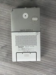 Vintage Panasonic RF-016 Mr Thin AM FM Pocket Radio Clock Alarm Japan FOR PARTS