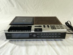 Vintage GE 7-4956B FM AM Clock Radio Cassette Recorder Tested Working Retro