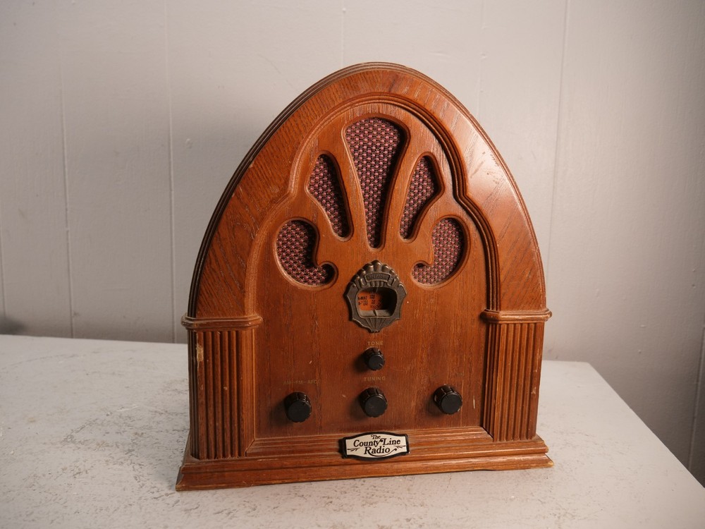 Vintage County Line 71D8 AM FM Radio TESTED