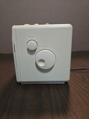 Soundesign AM/FM CUBE Alarm Clock Radio Cassette Player # 3833 WHT