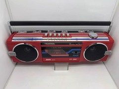 VTG International MINI AM/FM Stereo Radio Cassette Recorder 2-Way System Taiwan