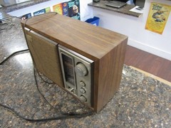 Vintage Sony Radio ICF-9650W AM/FM Stereo Woodworks Fidelity Sound -Tested Works