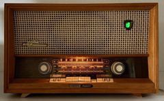 Grundig Majestic 2065 USA Tabletop Tube Radio Mid Century West Germany