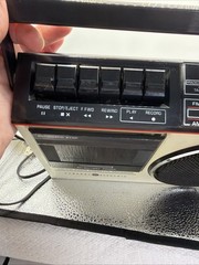 VINTAGE GE AM/FM RADIO/CASSETTE RECORDER MODEL 3-5244A WORKS