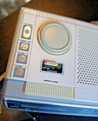 Vintage 80s Electric Magnavox Clock Radio D3650 The Nightline With Alarm Works