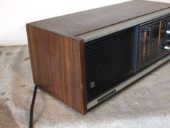 Panasonic RE-7371 Tabletop AM / FM Radio made in Japan