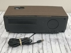 Vintage LLOYD&rsquo;S Flip Clock Alarm AM/FM Radio Wood Grain J636G-37A