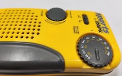 Vintage Sports Gran Prix By GPX Portable Pocket AM/FM Radio / Model A2095 / EUC