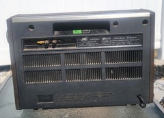 JVC 8806 AM/FM 2 BAND 10 Transistor Portable Radio 2-Way Speaker System