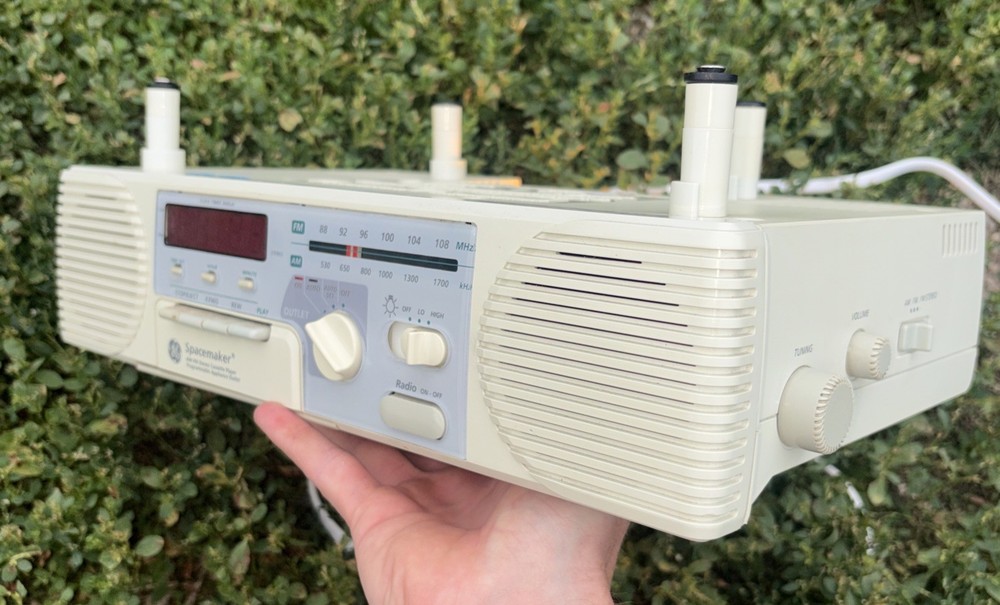 GE Spacemaker VTV AM FM Radio Cassette Player 7-4287A Under Counter Tested Works