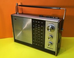 Vintage Radio Hitachi KH – 1108H / Video