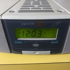 Zenith Z212G AM/FM Stereo/TV Digital Tuning Clock Radio Stereo Wide Tested Works