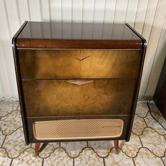 Grundig Majestic 7018 Console Radio Record Player 1959