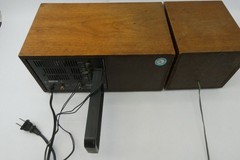 Vintage KLH 200 AM/FM Stereo Table Top Radio Wood Cabinet Kyocera Japan