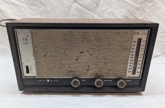 VTG Zenith Mid Century Solid State FM AM Radio Dial Tuner Z426W
