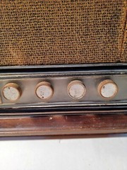 vintage general electric am fm radio. Dual speakers wood radio, solid state radi