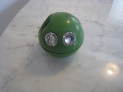 Vintage Space Age Panasonic Panapet AM Radio – Green R-70