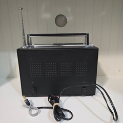 Candle Solid State Multi Band AC DC Radio – Vintage Works