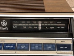 Vtg 80&rsquo;s General Electric Clock Radio 7-4662B Blue Digital *TESTED, WORKS* VGUC!